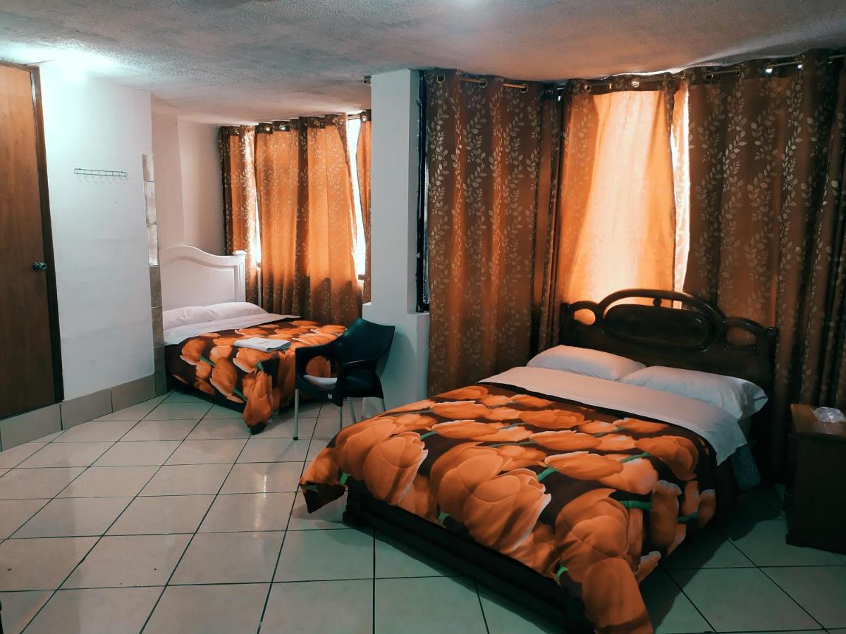 Hostal Ajavi del Sur Quito Esterno foto